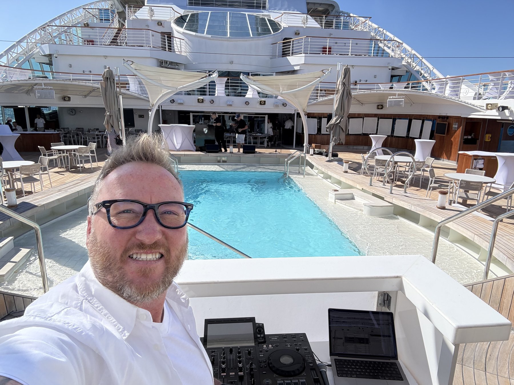 DJ James SA DJing on the Toyota cruise incentive